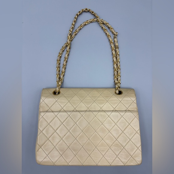 Chanel single flap lambskin beige square chain bag - Picture 7 of 16